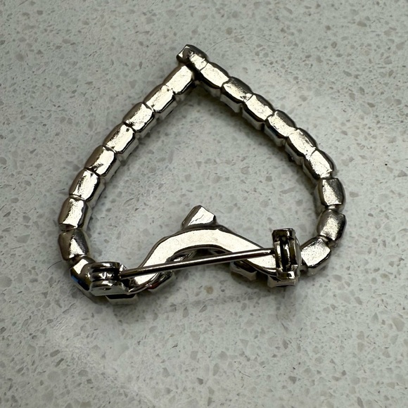 Vintage Rhinestones Silver Tone Heart Brooch Pin Valentine's Day - Picture 6 of 8